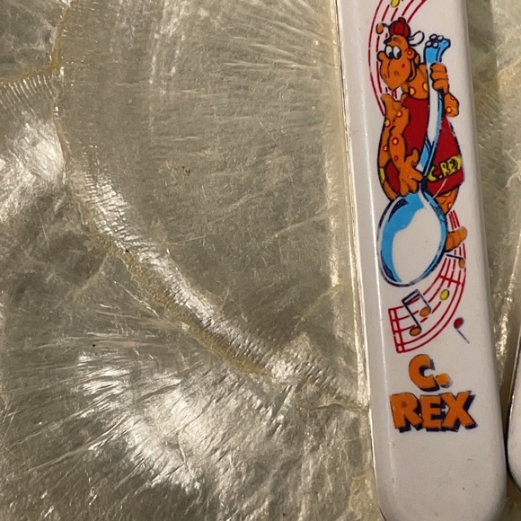 Rare Vintage 1987 Kraft Macaroni & Cheese Cheesasaurus Rex! 2 Forks 2 Spoons ! - Picture 5 of 11